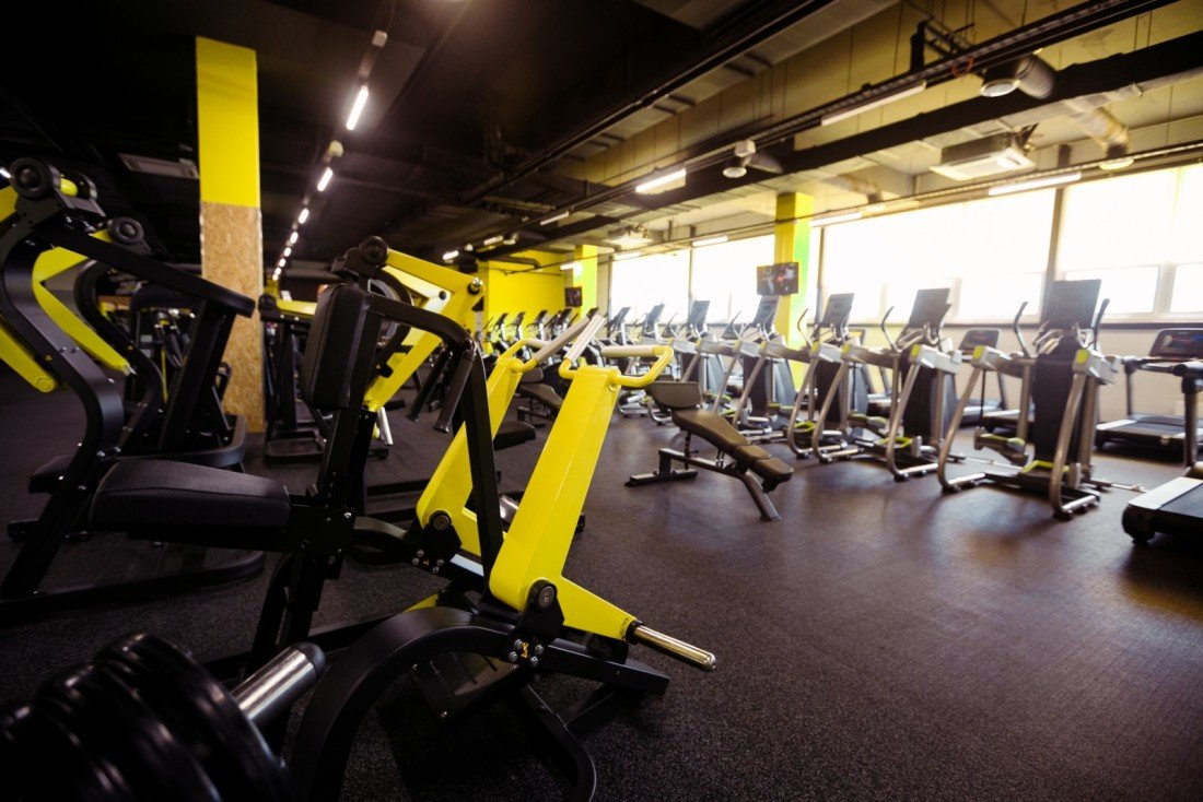 Гранд фитнес калуга расписание. Grand Fitness Калуга. Гранд Юг Пражская фитнес. Grand Fitness Екатеринбург. Тренажеры в Гранд фитнес.