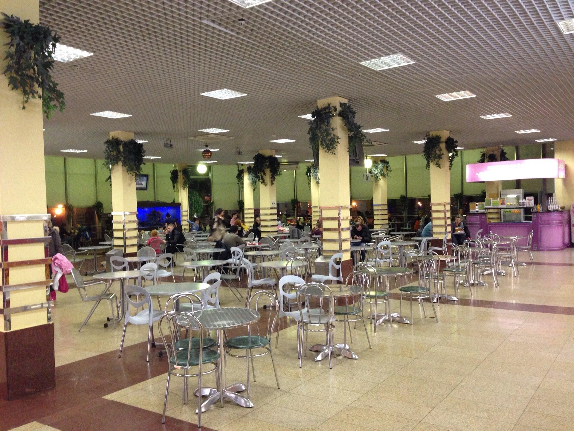 Торгово-развлекательный центр Светофор на шоссе Энтузиастов в Балашихе ...