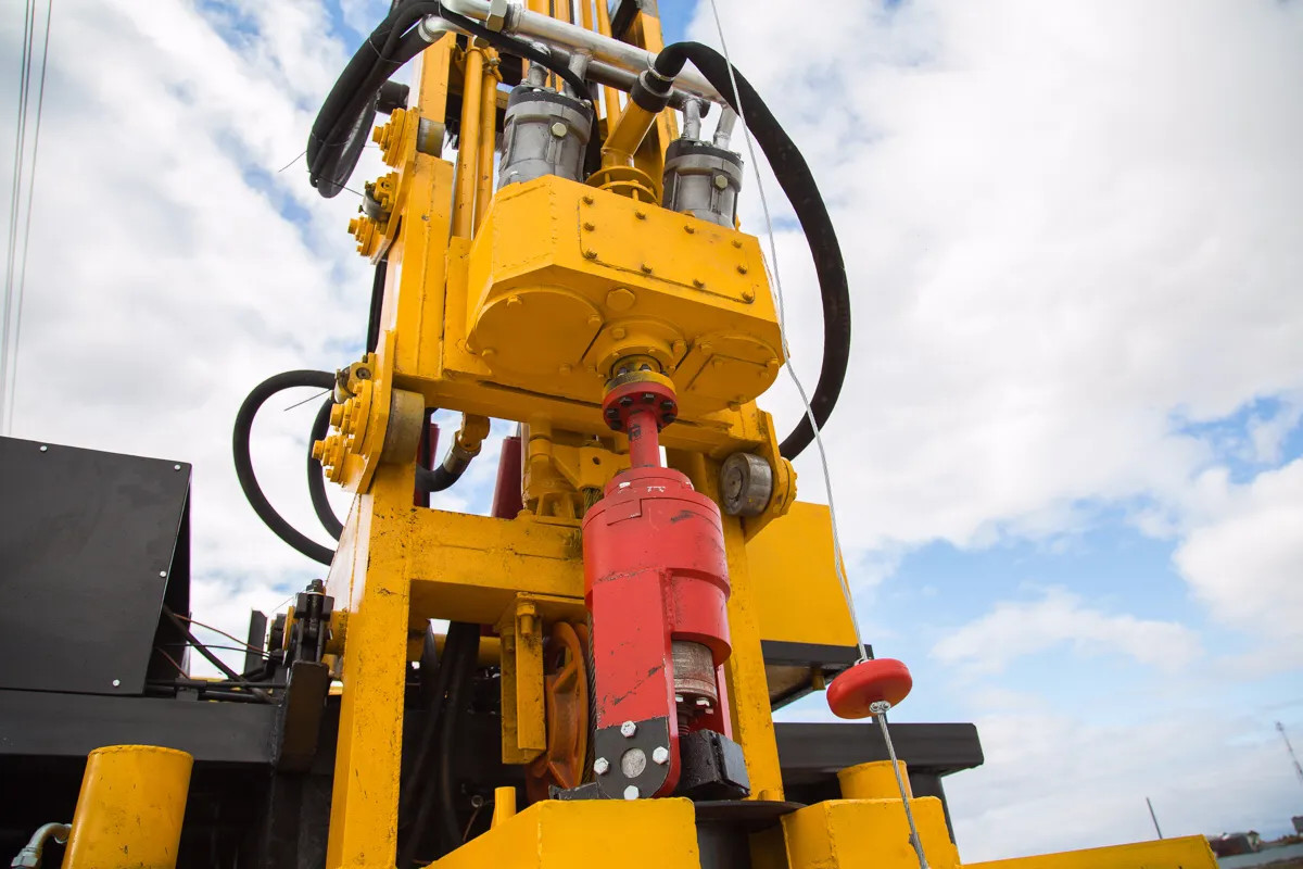 Zj-50. Оборудование буровой установки. Буровая zbo s15. Оборудование буровой установки. Переносные буровые установки.