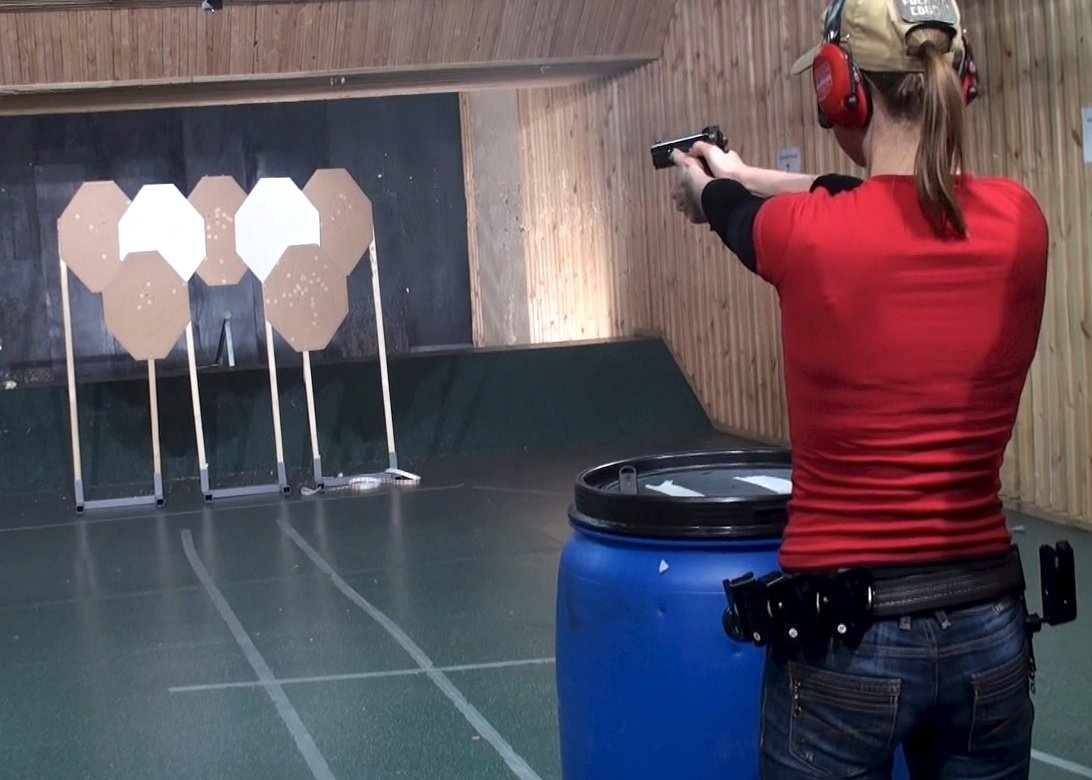 Обучение практической стрельбе. Стрелковый спорт. Практическая стрельба из пистолета. Спортивный стрелковый клуб. Курсы практической стрельбы.