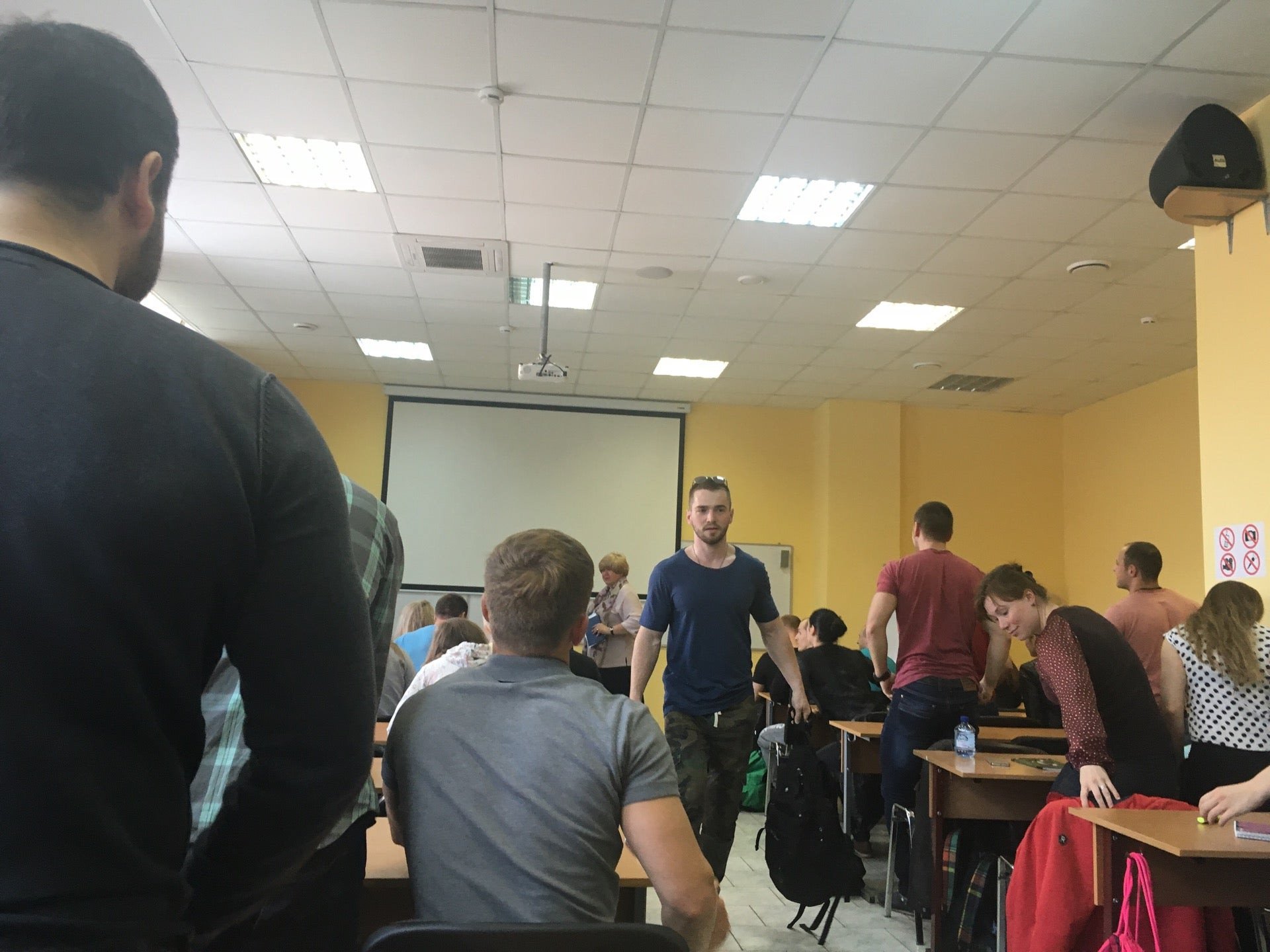 бена вейдера. колледж фитнеса и бодибилдинга бена вейдера. колледж фитнеса и бодибилдинга. сертификат колледжа. колледж фитнеса и бодибилдинга в москве.