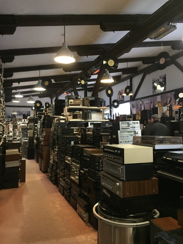 магазин винтажной аудиотехники в санкт-петербурге на удельной. винтажная аудиотехника. Vintage tech магазин аудиотехники санкт-петербург. винтажная аудиотехника. винтажная аудиотехника в санкт-петербурге на удельной.