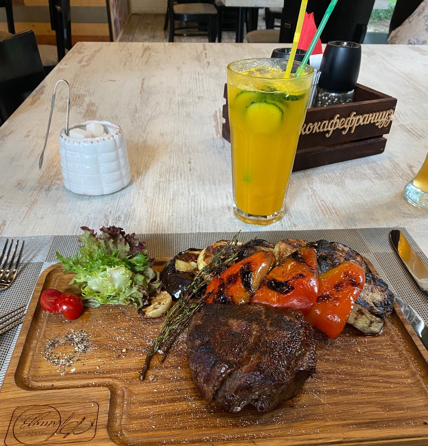 Ресторан Француз на Спортивной улице в Селятино 🍴 отзывы, адрес и как ...