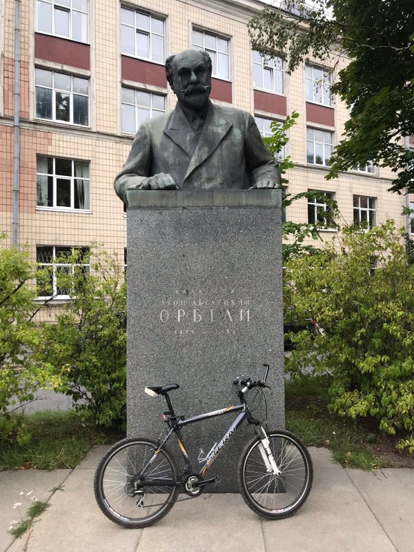 институт эволюционной физиологии и биохимии. памятник орбели на тореза. институт эволюционной физиологии и биохимии. институту эволюционной физиологии и биохимии ран. институт эволюционной физиологии и биохимии.