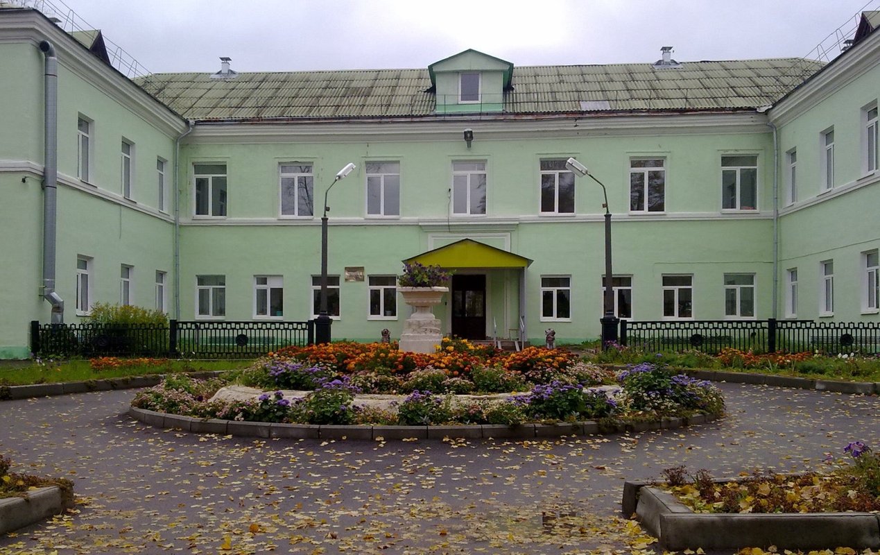 5 корпус пгниу. памятники пгниу пермь. гимназия 3 пермь гайва. парковый 28а пермь школа. пермский край образовательные учреждения.