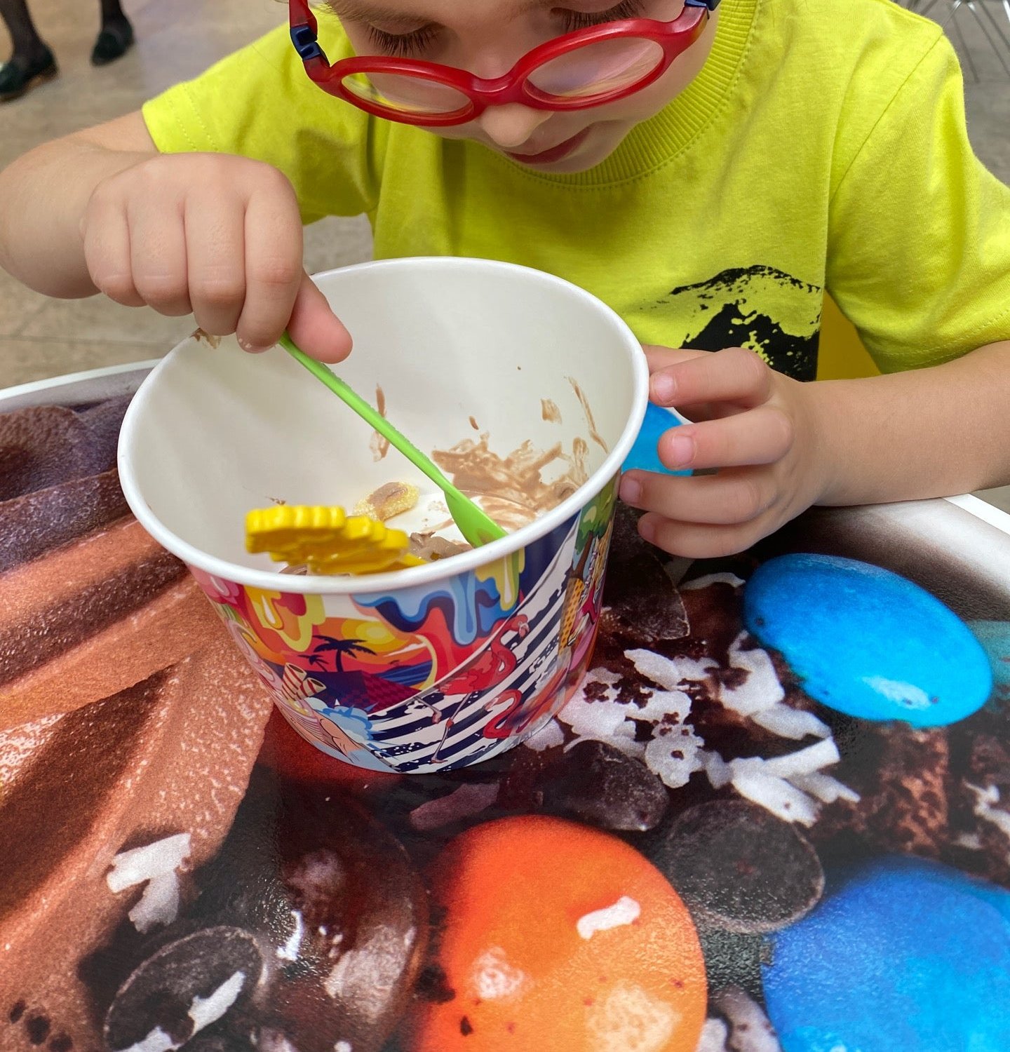 Summer Love Frozen Yogurt.