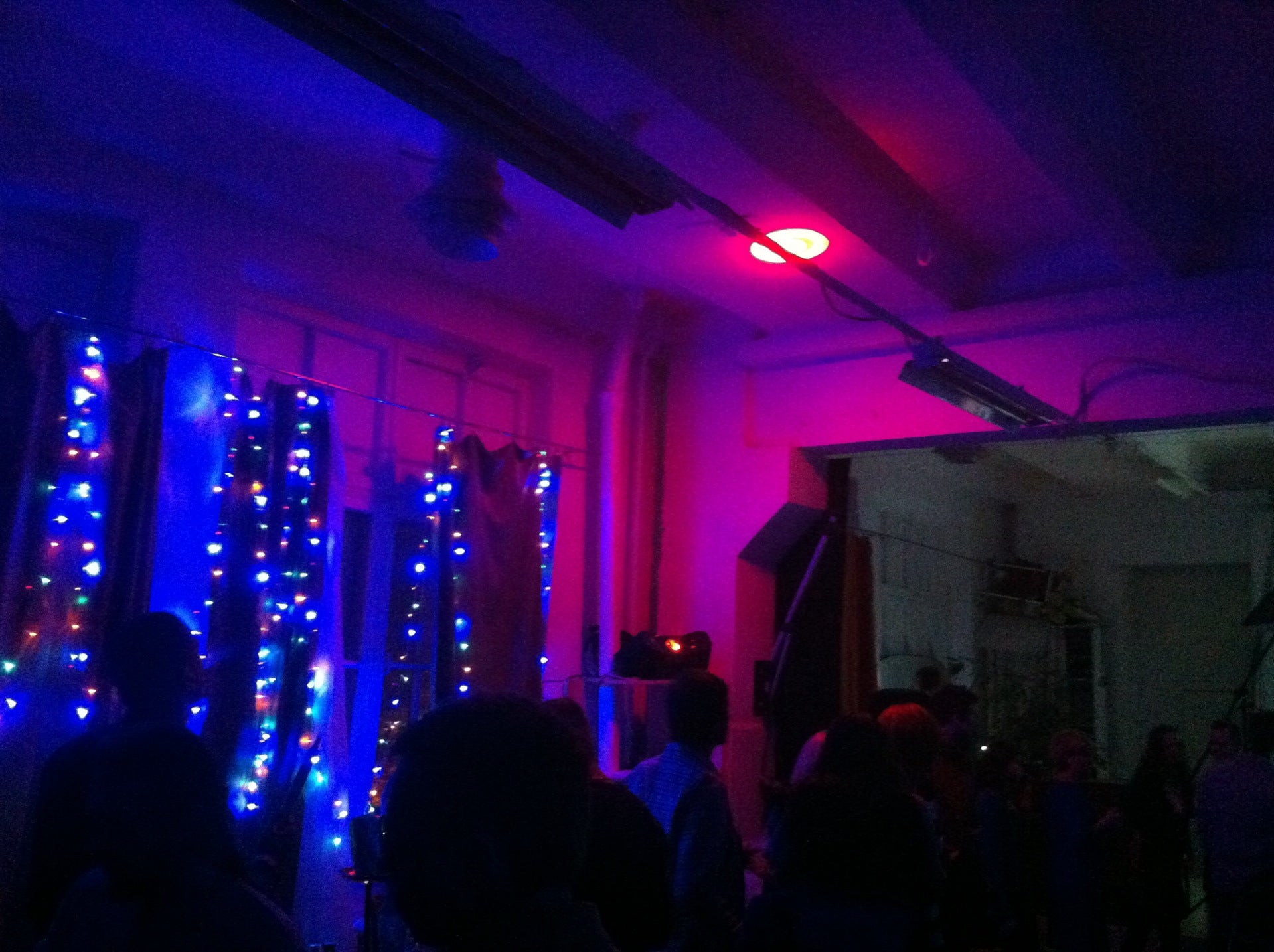 Галереи в Орле: адреса и телефоны, 8 культурных мест, 6 отзывов, фото и ...