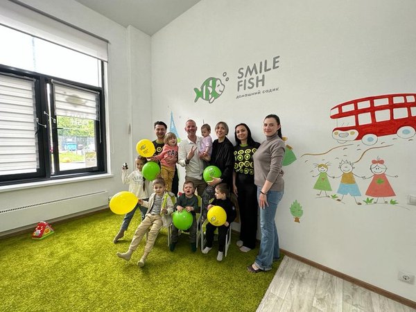 Смайл фиш отзывы. Smile Fish детский сад. Садик      Smail Fish  Иркутске. Смайл Фиш интерьер. Улыбка садик Домодедово