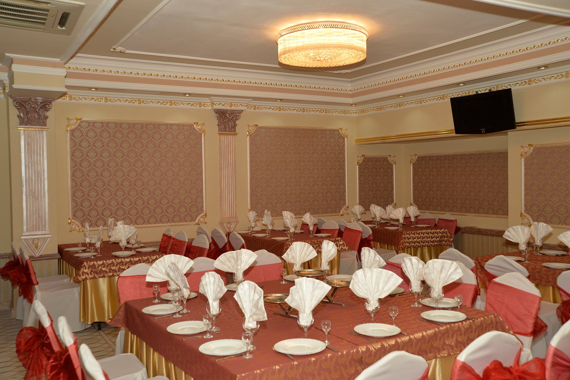 Рестораны в балашихе. Рестораны балашиха рейтинг. Балашиха кафе красивые. Рестораны в балашихе. Ресторан восточные вечера балашиха.