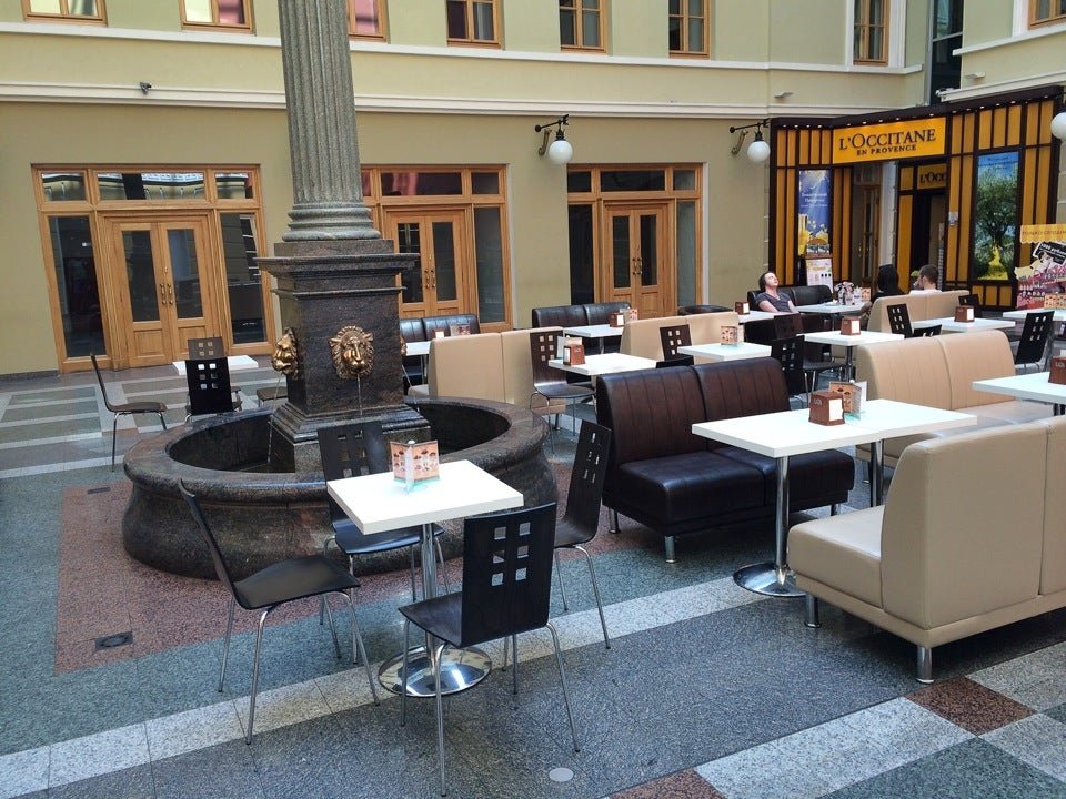 Cinnabon, кафе-пекарня на Невском проспекте в Санкт-Петербурге 🍴 отзывы ...