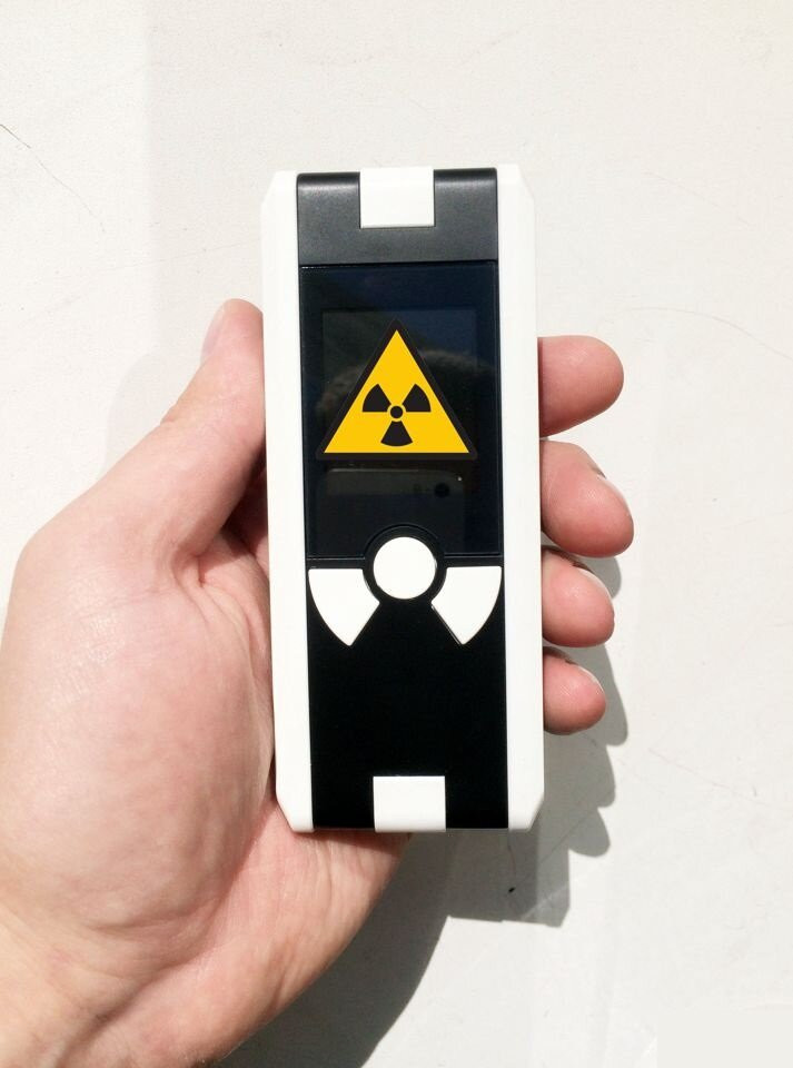 Радиация спб. Знак радиации авито. Бытовой измеритель радиации на авито.