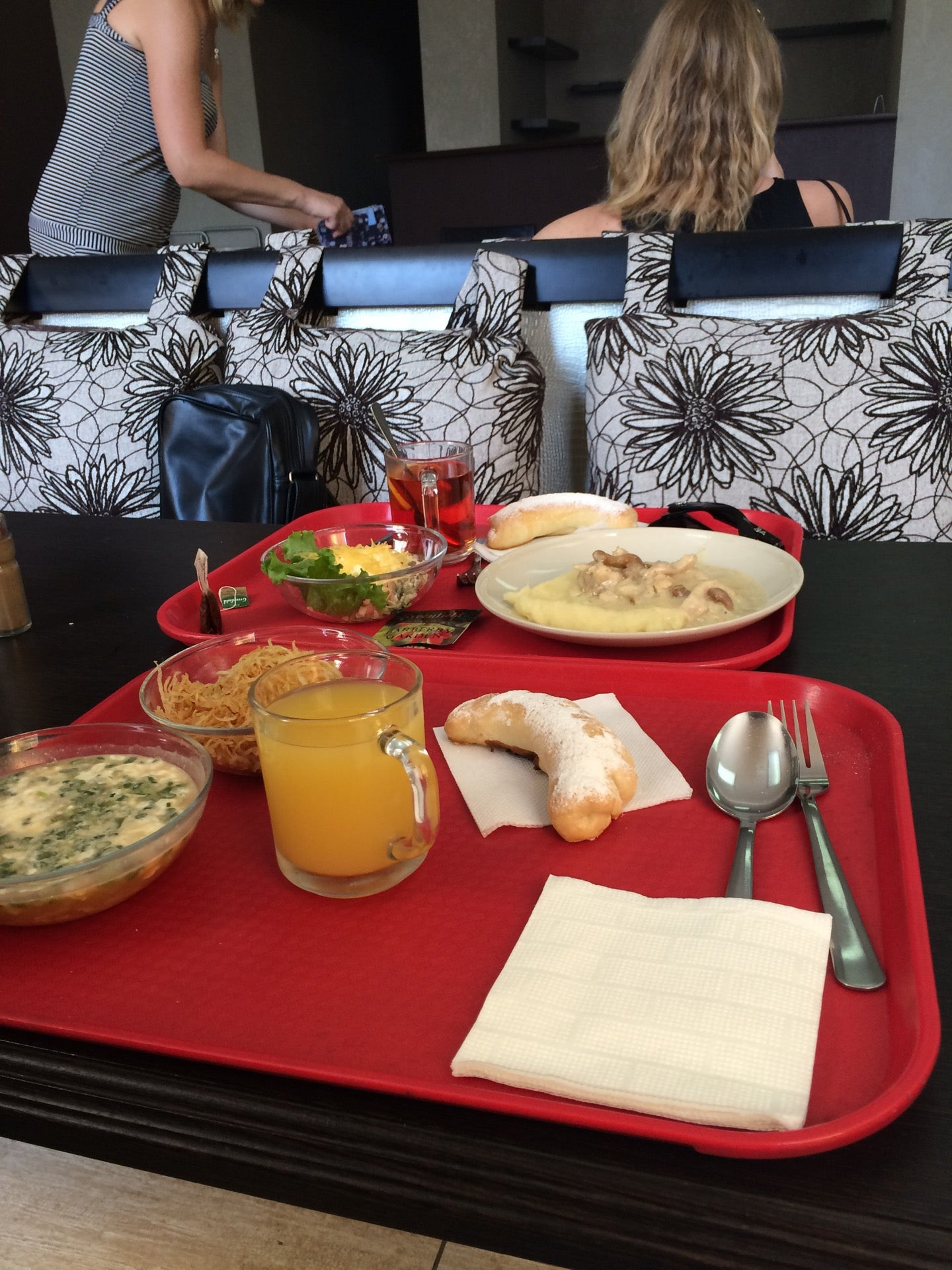 комплексные обеды фото в одноразовой посуды. вьетнамская кухня омск. комарова 6 гриль фиш. доставка еды. обеды омск.