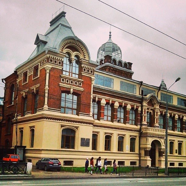 казанское художественное училище им. казанское художественное училище имени. н. фешина здание. фешина училище казань.