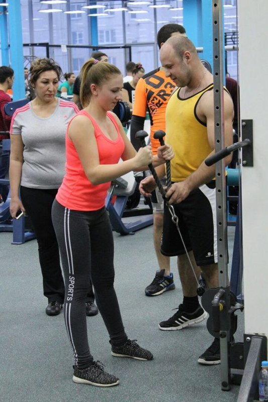 Nix fitness academy. Академия бодибилдинга и фитнеса. Академия фитнеса и бодибилдинга Коньково. Академия фитнеса на Ленинградке. Академия фитнеса и бодибилдинга название.