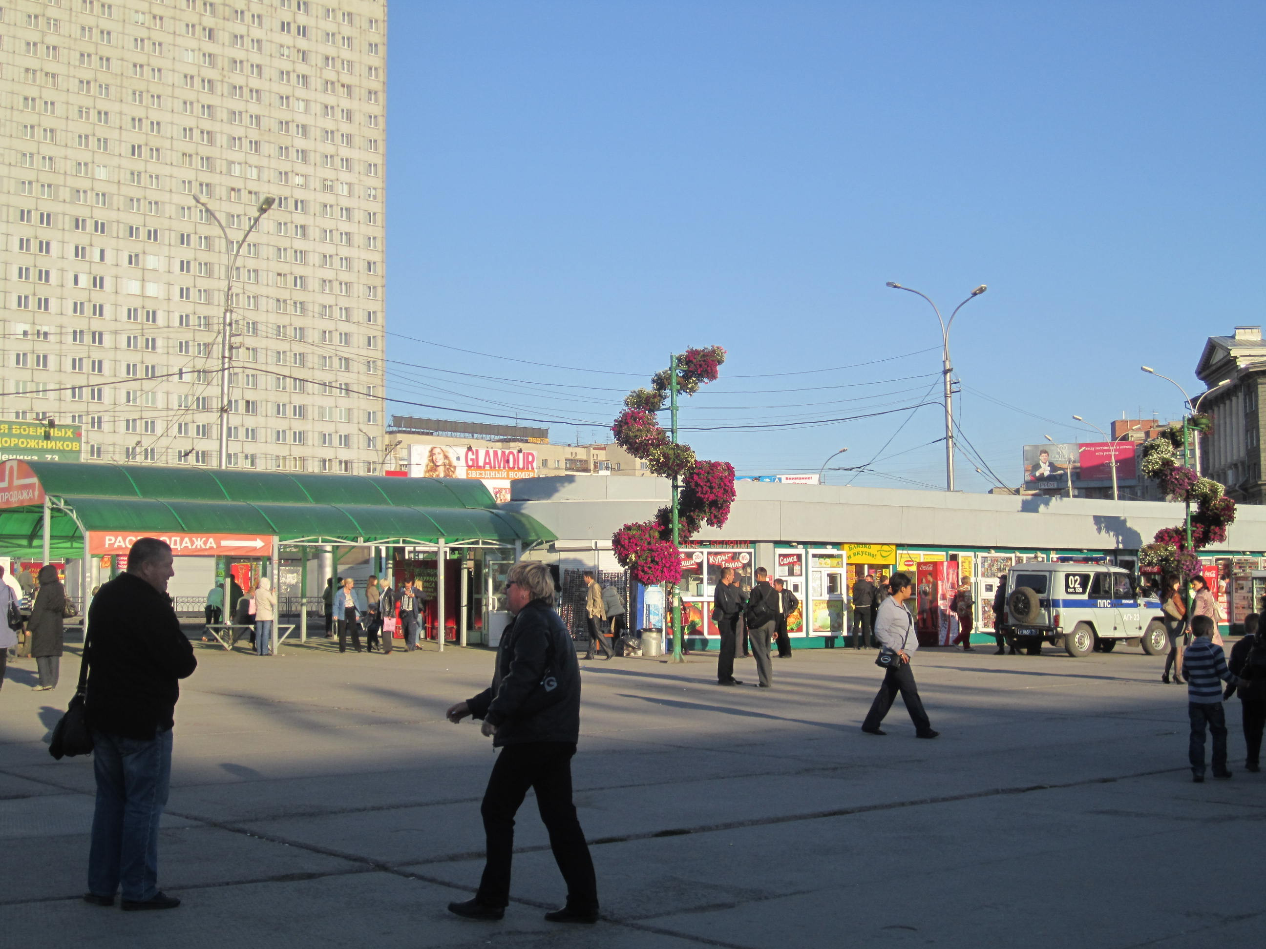 Хот-доги с доставкой в Железнодорожном рядом со мной на карте, цены -  Заказать хот-дог: 24 ресторана с адресами, отзывами и рейтингом -  Новосибирск - Zoon.ru