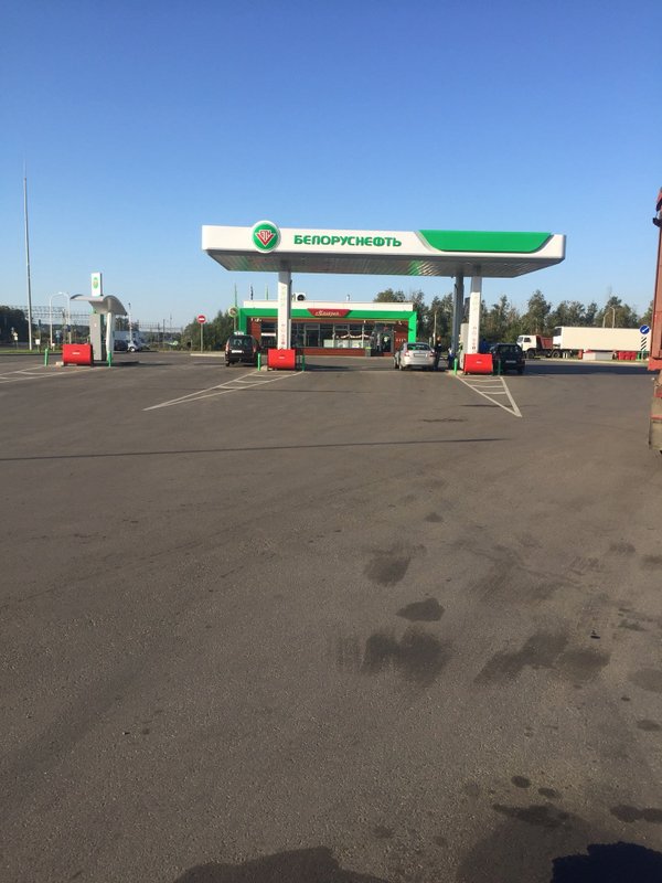 Азс 72 какие заправки. Азс энержи буй. Азс 72. Тест заправка на тавриде. Azpetrol азс.