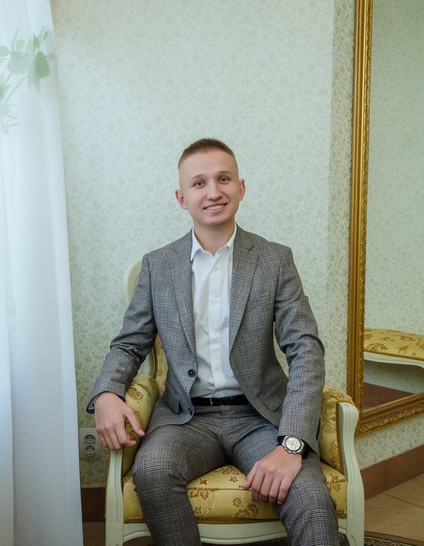 Владислав александрович маяк фото