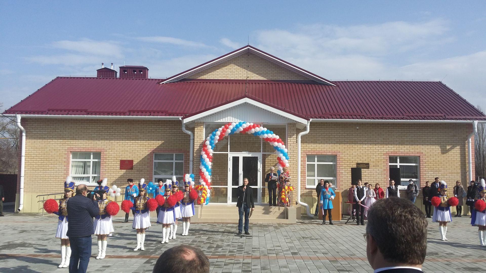 Погода в радуге новоалександровском районе. Поселок светлый Новоалександровский район. Поселок светлый Ставропольский край. Ставропольский край район Новоалександровский поселок виноградный. Новоалександровск поселок светлый.