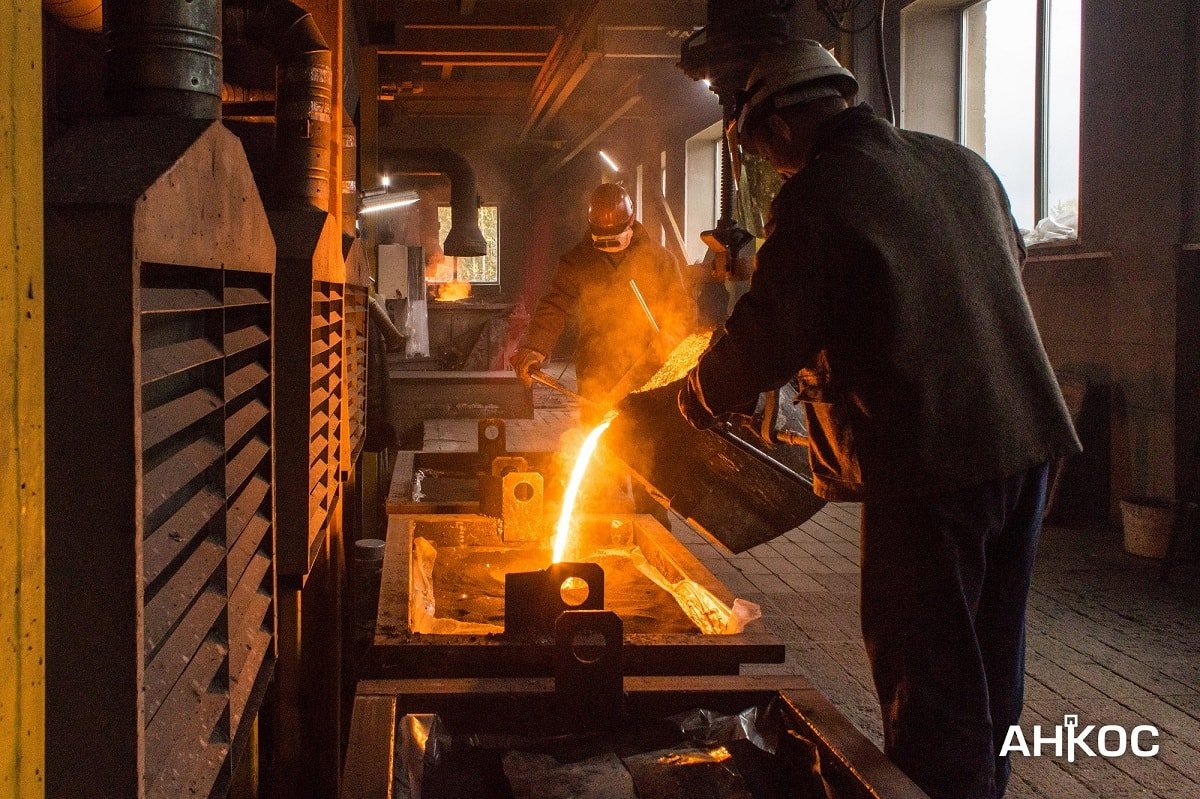 весовой завод белорецк. литейный участок. литье задвижки литейный цех. русал красноярск литейный цех. литейный цех алюминиевого завода.