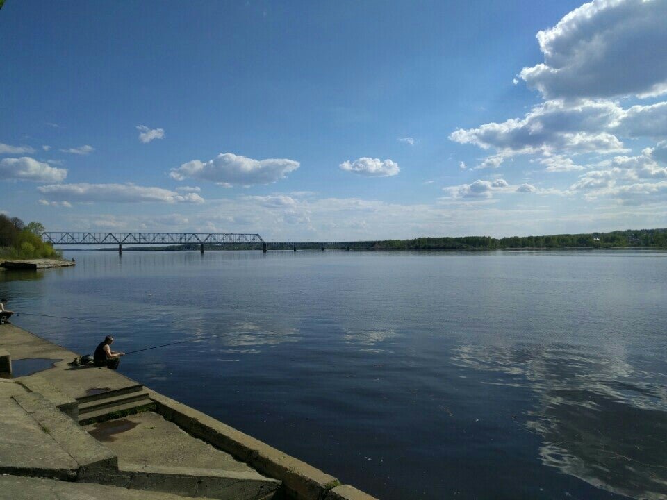 Кафе берег кострома