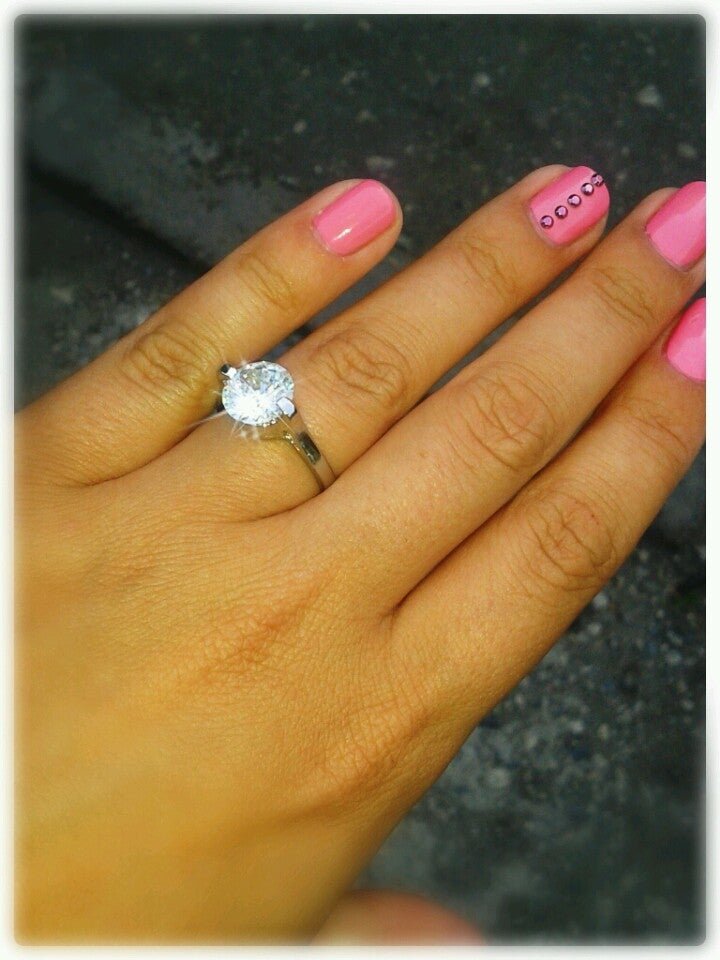 яхонт маникюр пенза. фото яхонта киров. наращивание ногтей пенза. магазин яхонт в пензе. яхонт маникюр пенза.