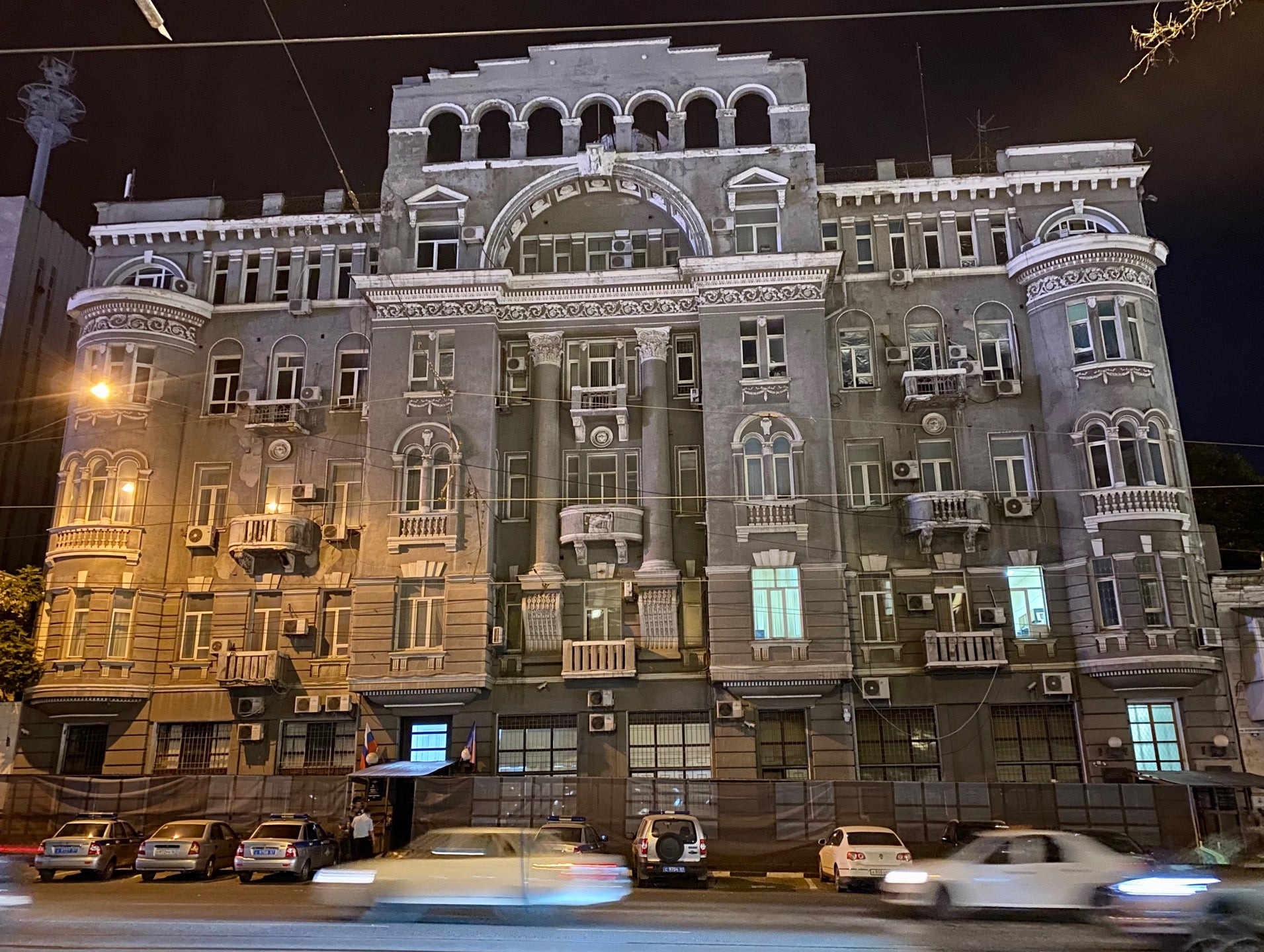 Бюджетные учреждения ростова на дону. Буденновский проспект 46. МВД на Буденновском Ростов. Буденновский проспект 3 Ростов на Дону. Здание МВД Ростов на Дону.