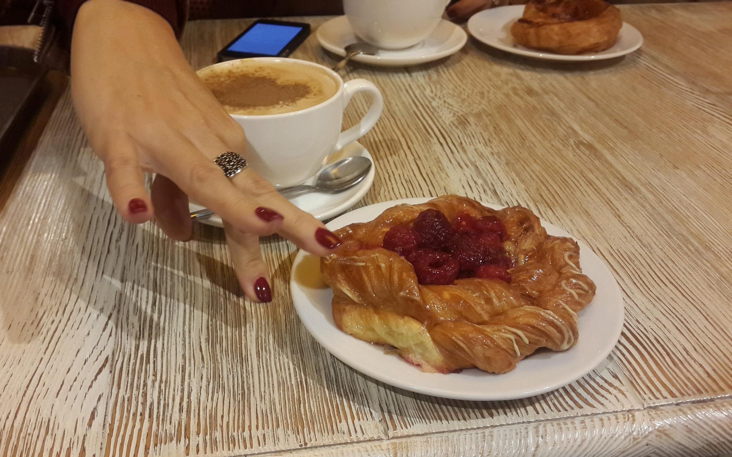 Буше, пекарня-кондитерская на Звёздной улице в Санкт-Петербурге 🍴 ...