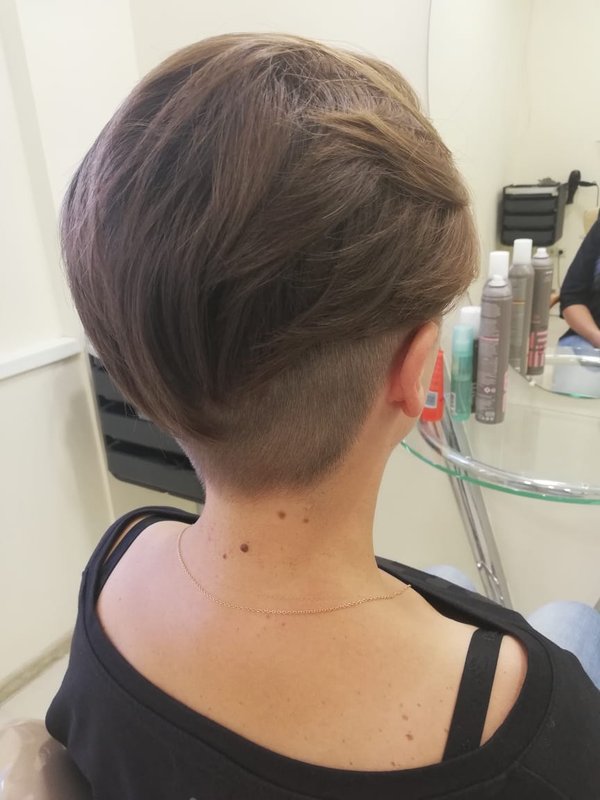 Леди ди невинномысск. Леди ди невинномысск. Леди ди невинномысск салон. Фото леди ди в невинномысске. Леди ди невинномысск салон.