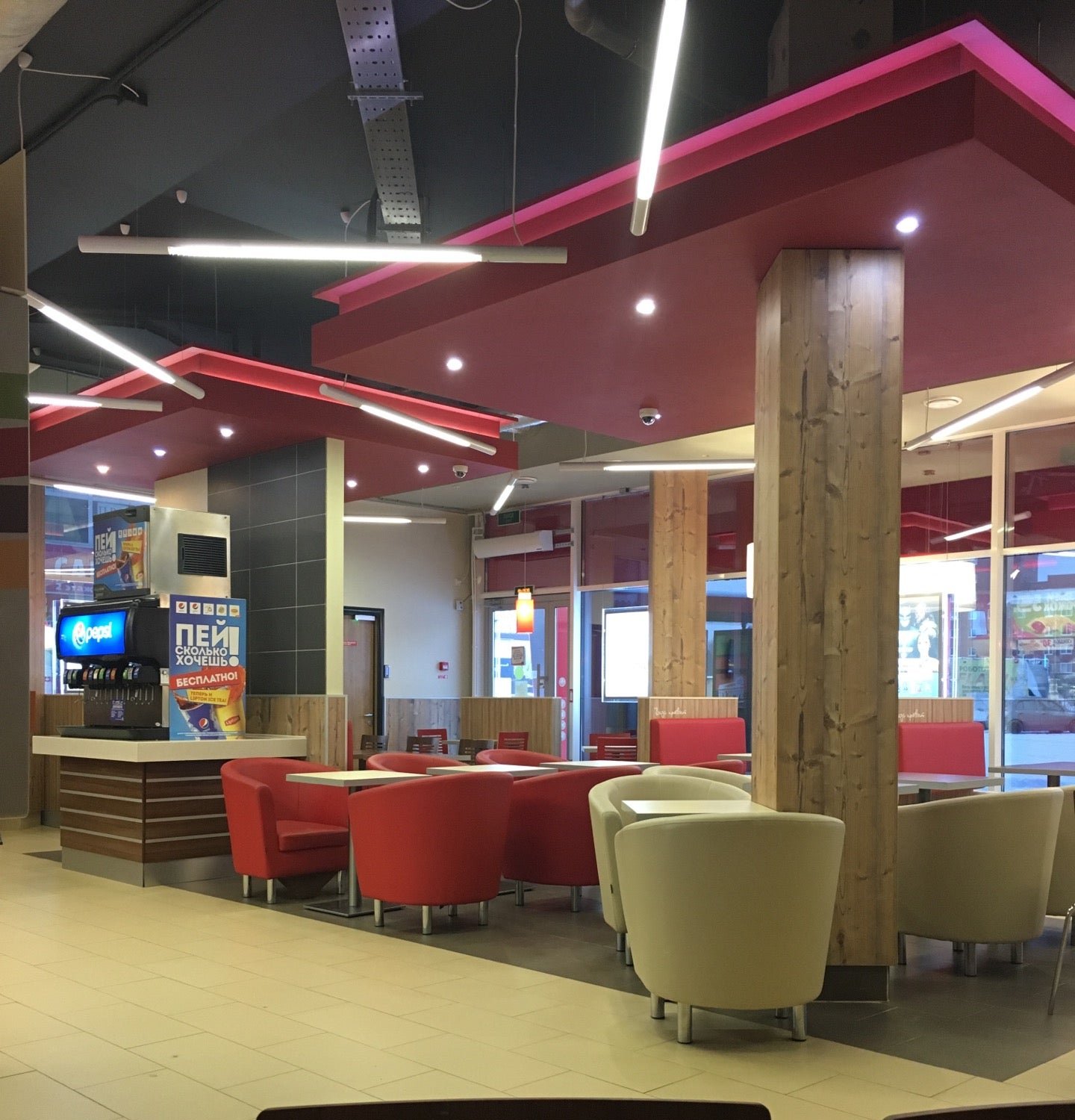 Бургер Кинг, ресторан на проспекте Героев в Сосновом Бору 🍴 отзывы ...