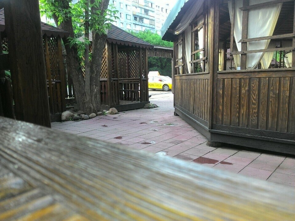 Кафе у фонтана в азове