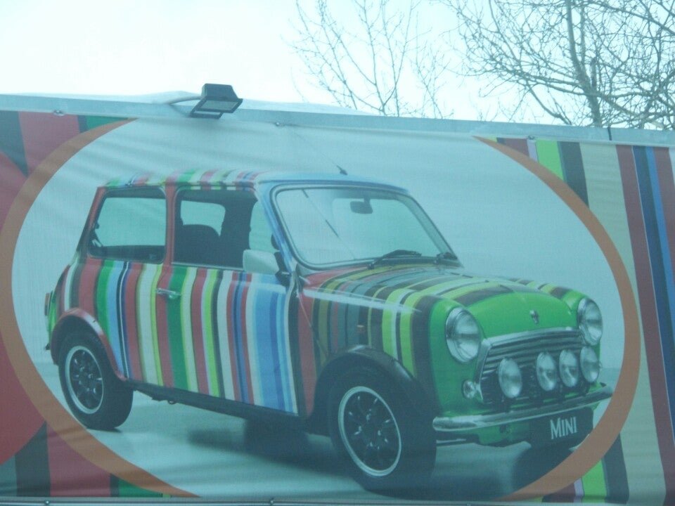 Тори моторс. Paul Smith Mini Cooper. Мини Купер пол Смит. Paul Smith машина. Paul Smith London Mini Cooper.