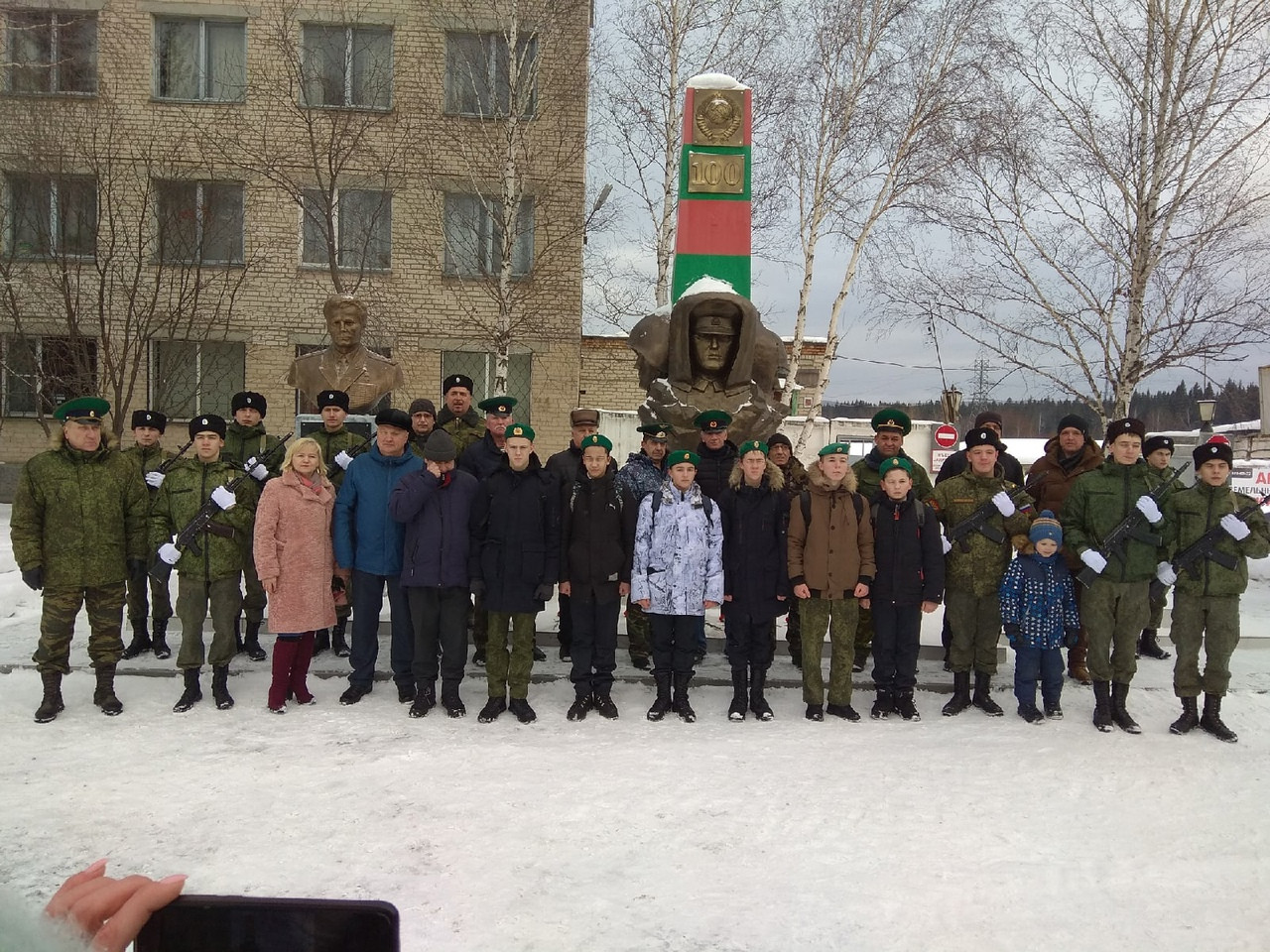 Образовательные учреждения на проспекте Мира рядом со мной на карте –  рейтинг, цены, фото, телефоны, адреса, отзывы – Златоуст – Zoon.ru