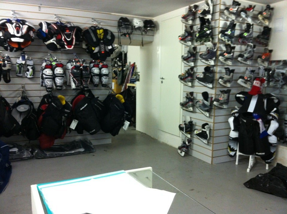 Км спортивная. Км-спорт Санкт-Петербург. Km Sport СПБ. Км спорт на спортивной. Km Sport СПБ Космонавтов.