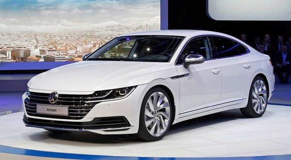Русские премьеры Фольксваген - лифтбек Arteon и новенькая версия Tiguan
