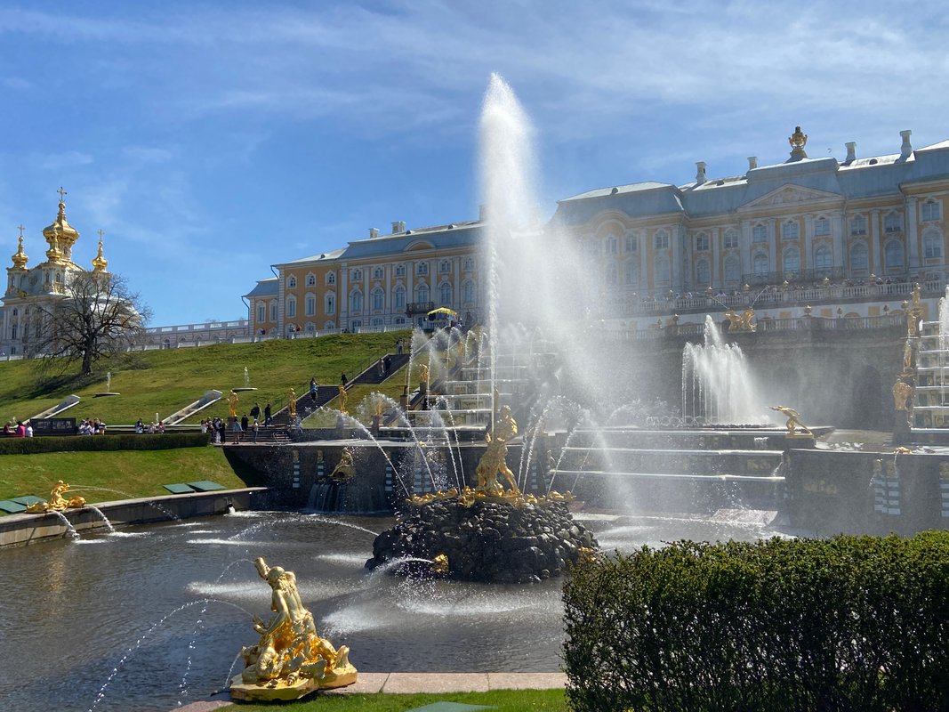 Ленинград тур экскурсионное бюро фото. Экскурсионные агентства в санкт-петербурге. Экскурсионные бюро петербурга. Бюро экскурсий логотип. Ленинград тур.