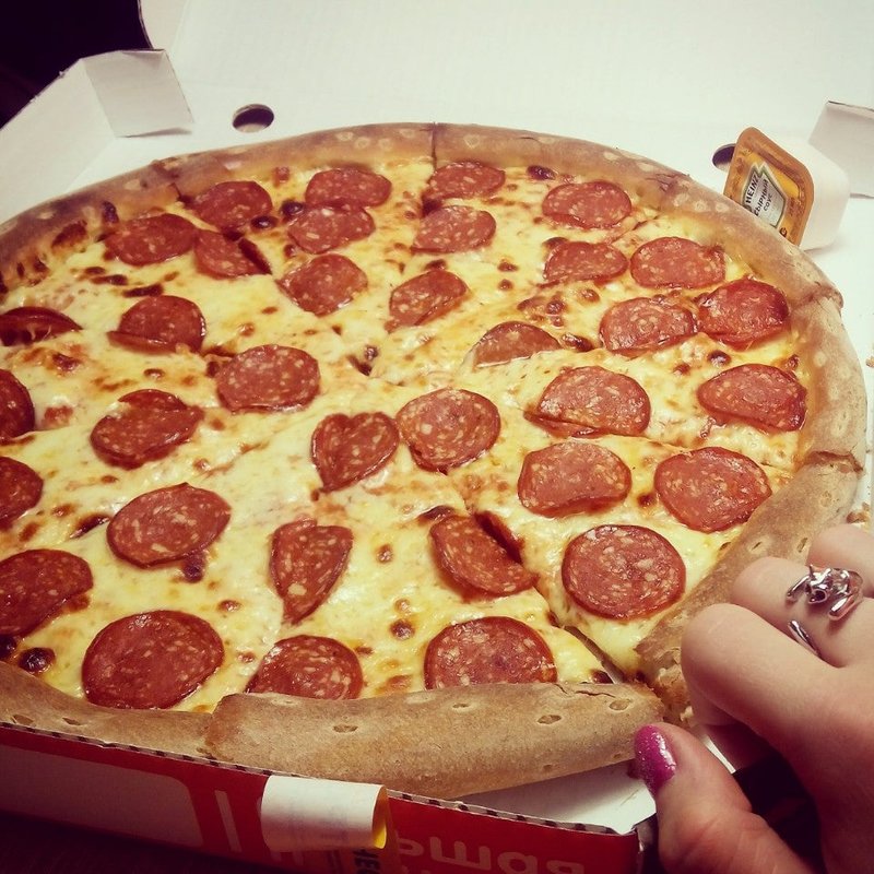 доставка еды саратов. энгельс пицца малеви4. вкусно пицца энгельс. малевич пицца энгельс официальный сайт. пицца альтоно ташир.