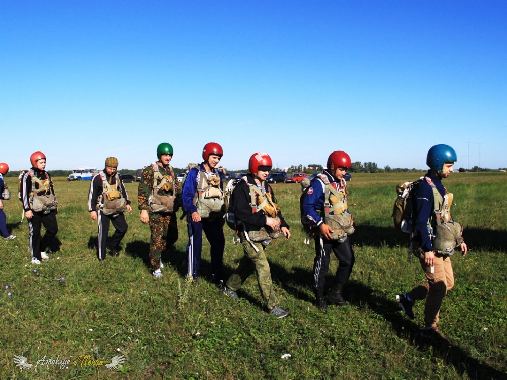 Вдв аэродром. Фото дропзона Шувое.