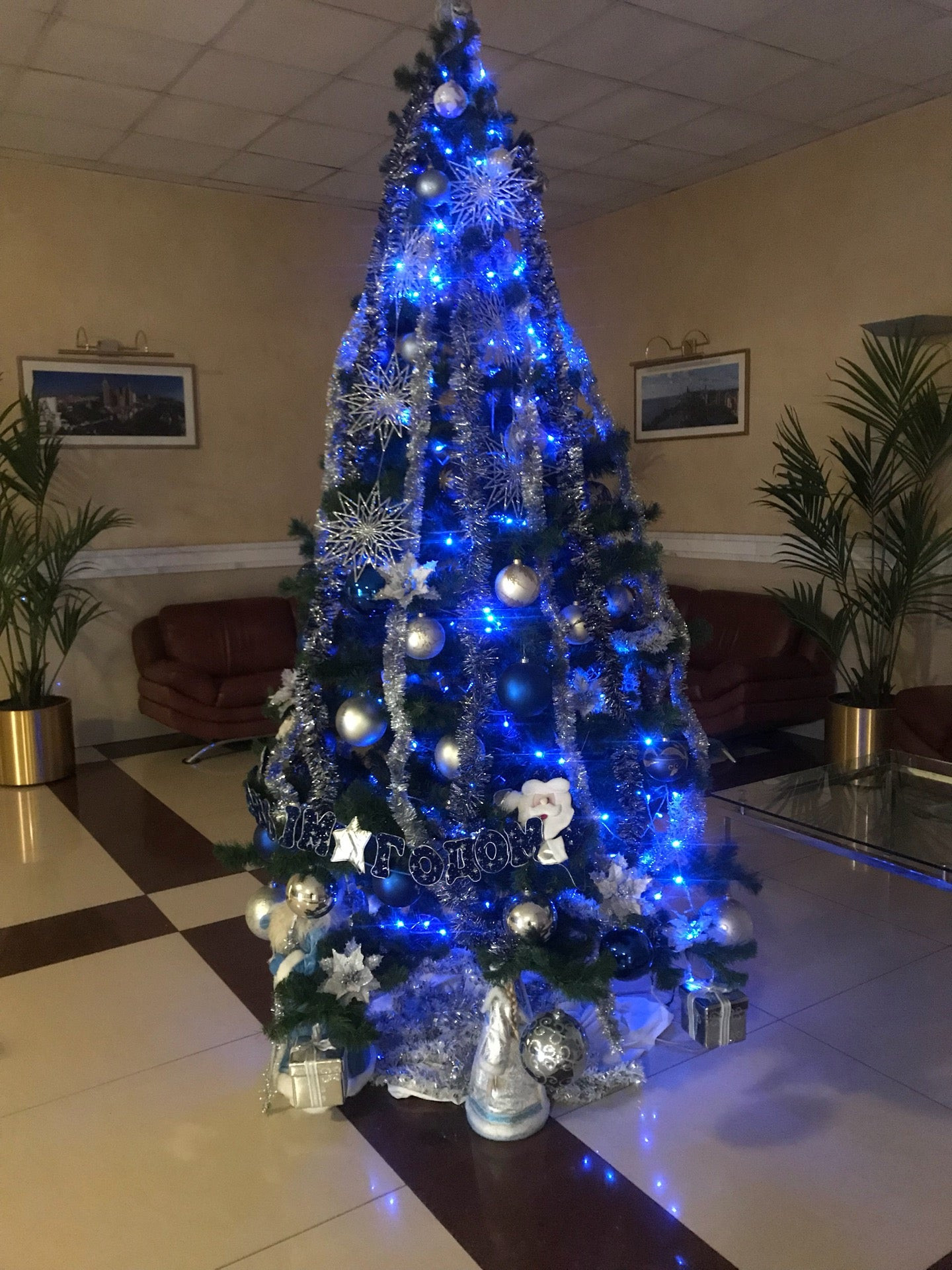 Торговые центры на Строгино рядом со мной на карте – рейтинг, цены ...