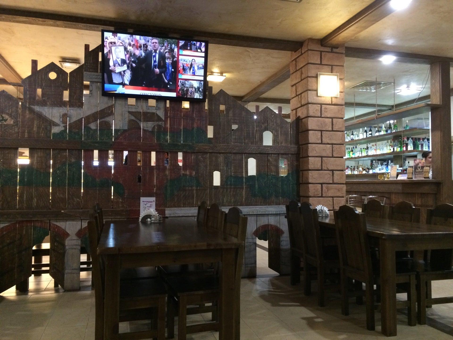 Дмитровское подворье коттеджный поселок. Екатерининское подворье коттеджный поселок. Екатерининское подворье дмитровский район. Подворье тула. Гостиница подворье тула.